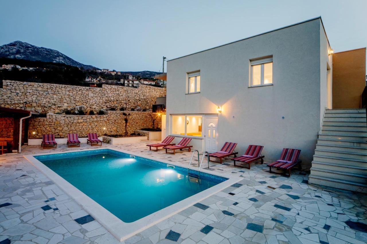 Villa Anabella Peaceful With Pool *