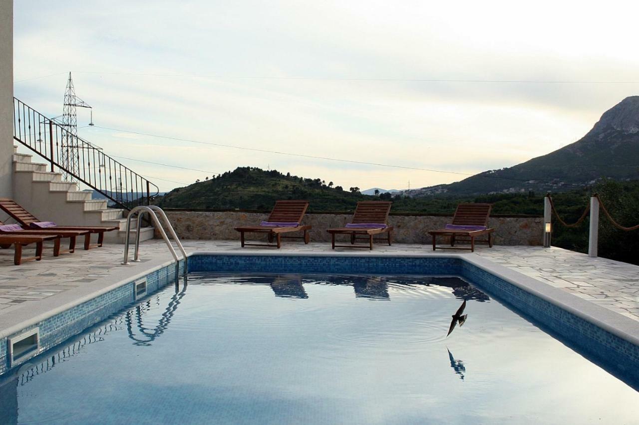 Anabella Peaceful With Pool Villa *